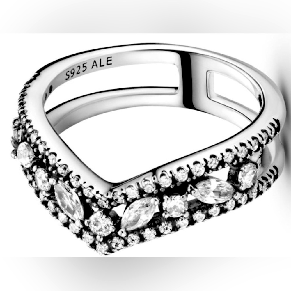 SIZE 7 - PANDORA Sparkling Marquise Double Wishbone Ring